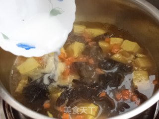 咖喱豆腐汤的做法步骤：9