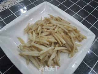 醋溜藕丝的做法步骤：4