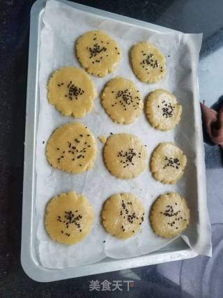 “自制零食”桃酥的做法步骤：5