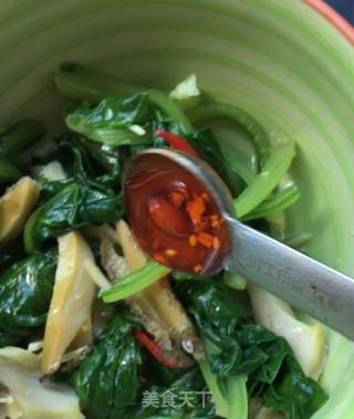 鲍鱼拌油菠菜的做法步骤：13