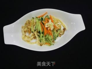 凉拌豆皮的做法步骤：2