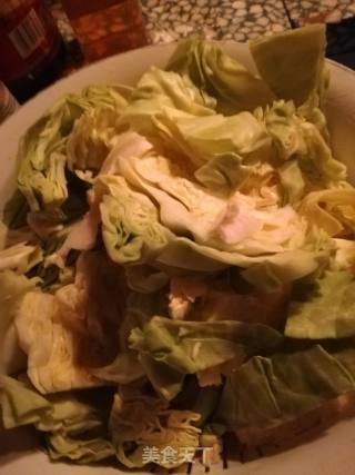 家常甘蓝菜的做法步骤：2