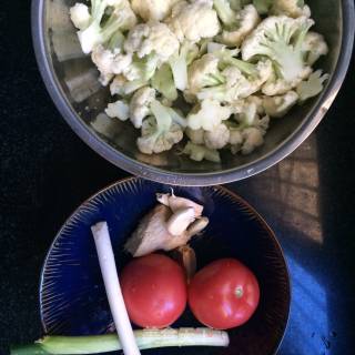 茄汁菜花的做法步骤：1