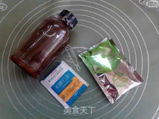 奶粉版佛手风味奶茶的做法步骤：1