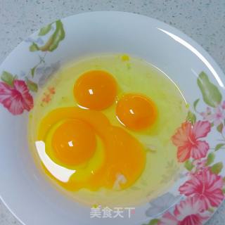 西红柿炒鸡蛋的做法步骤：3