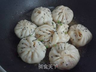猪油渣萝卜水煎包的做法步骤：24