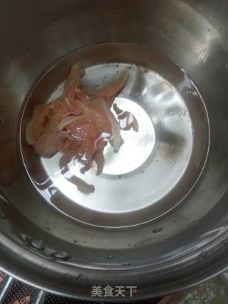 油麦菜鸡肉粥的做法步骤：2