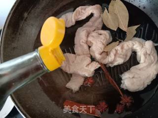 麻辣肥肠的做法步骤：5