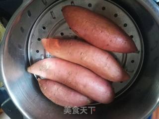 蒸红薯的做法步骤：2
