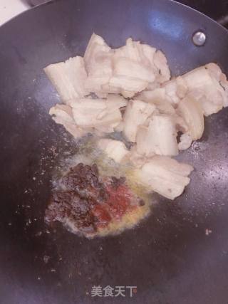 回锅肉的做法步骤：3