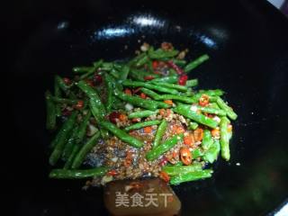 干煸肉末四季豆的做法步骤：12