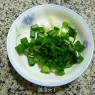 葱油腐竹的做法步骤：2