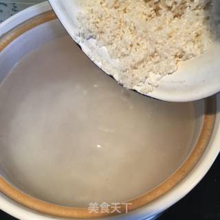 香菇板栗瘦肉粥的做法步骤：3