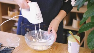 抹茶双色慕斯的做法步骤：15