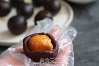 彩虹蛋黄酥的做法步骤：8