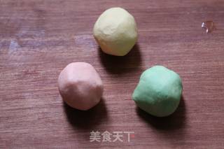 彩虹蛋黄酥的做法步骤：13