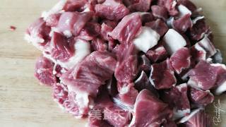 煨炖牛肉的做法步骤：3