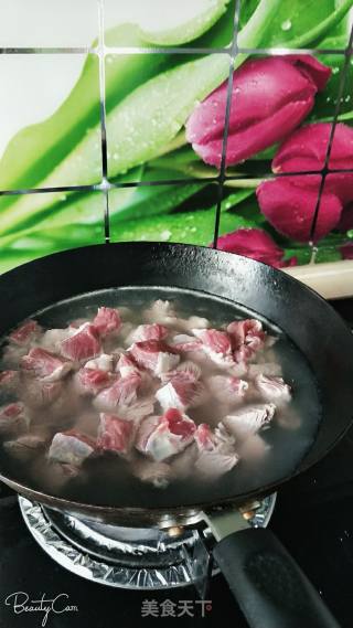 煨炖牛肉的做法步骤：4