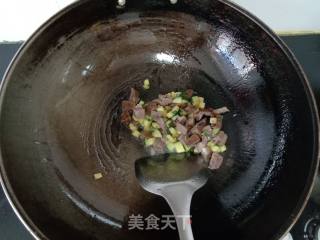 青菜卤肉南瓜炒饭的做法步骤：5