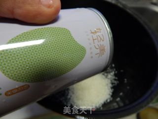 米饭培根汉堡的做法步骤：2