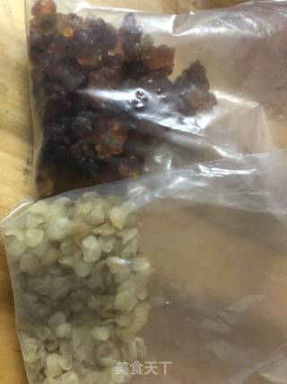 牛奶炖花胶的做法步骤：2