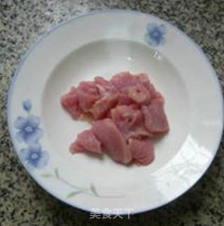 瘦肉大蒜炒年糕的做法步骤：2