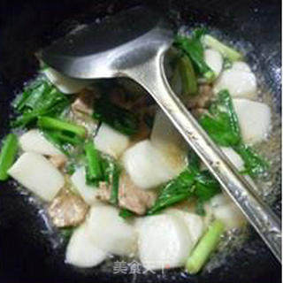 瘦肉大蒜炒年糕的做法步骤：10