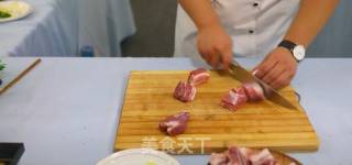 红烧肉的做法步骤：1