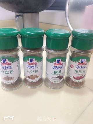 烧烤味金针菇的做法步骤：2