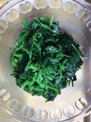 凉拌菠菜的做法步骤：4