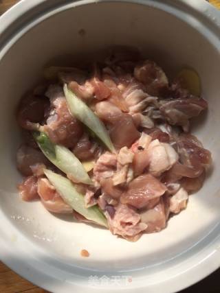 辣椒炒鸡肉的做法步骤：8