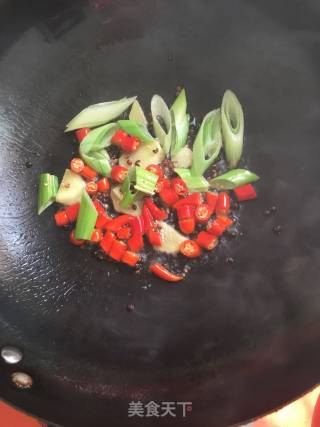 辣椒炒鸡肉的做法步骤：13