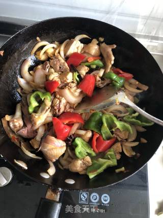 地锅鸡的做法步骤：4