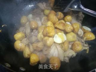 板栗烧鸡的做法步骤：11