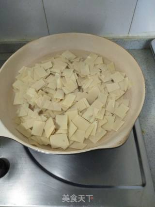 干豆腐炒双椒的做法步骤：3