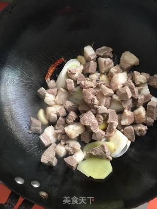 白萝卜炖羊肉的做法步骤：5