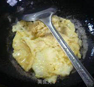 鸡蛋塔苦菜炒年糕的做法步骤：9