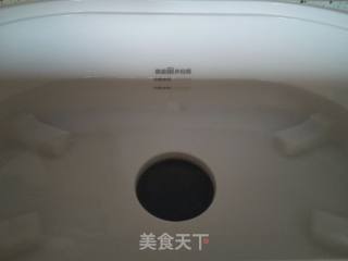 红枣桂圆雪梨汤的做法步骤：4