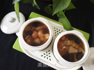 红枣桂圆雪梨汤的做法步骤：9