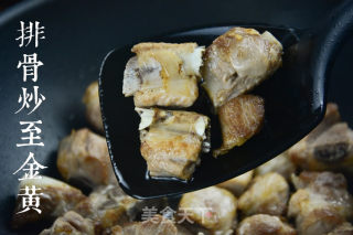土豆烧排骨的做法步骤：4