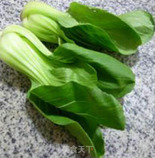 青菜炒南瓜年糕的做法步骤：2
