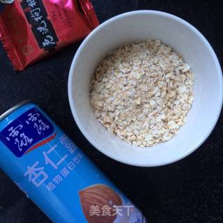 杏仁露燕麦粥的做法步骤：1