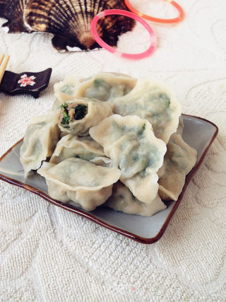 香菜猪肉馅水饺的做法步骤：9