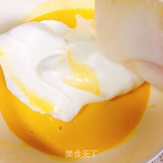 戚风蛋糕的做法步骤：7