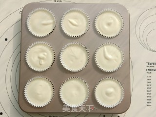 奥利奥纸杯蛋糕的做法步骤：8