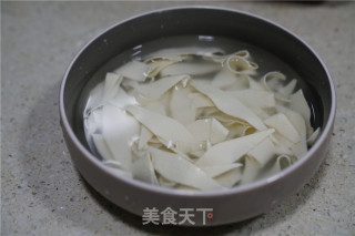 米皮拼鲜的做法步骤：2