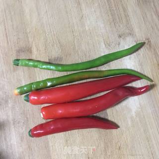 花菜炒腊肉的做法步骤：3