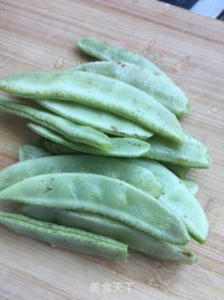 杭椒圈炒扁豆的做法步骤：3