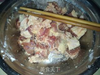 三杯牛仔骨的做法步骤：4
