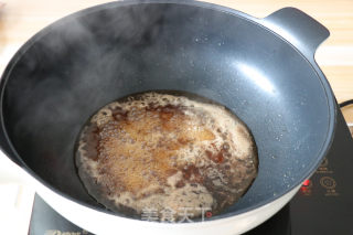 香菇肉臊子酸汤面的做法步骤：7